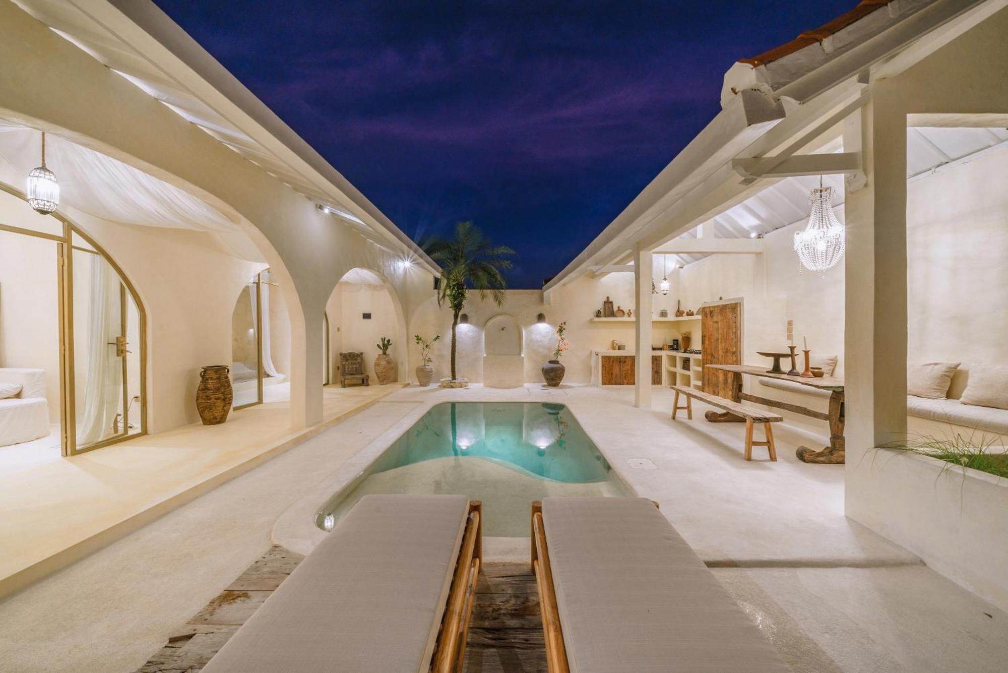 Villa Stella: 2Br Vibrant Mediterranean Oasis Canggu Esterno foto