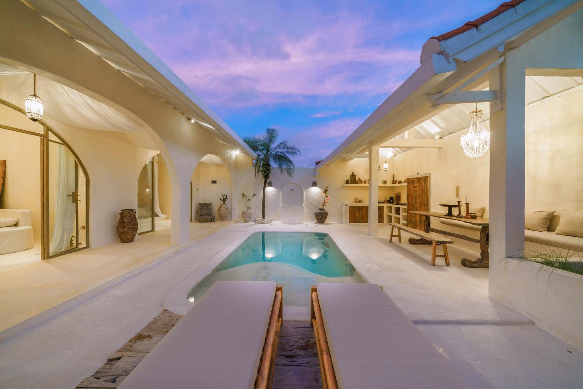 Villa Stella: 2Br Vibrant Mediterranean Oasis Canggu Esterno foto